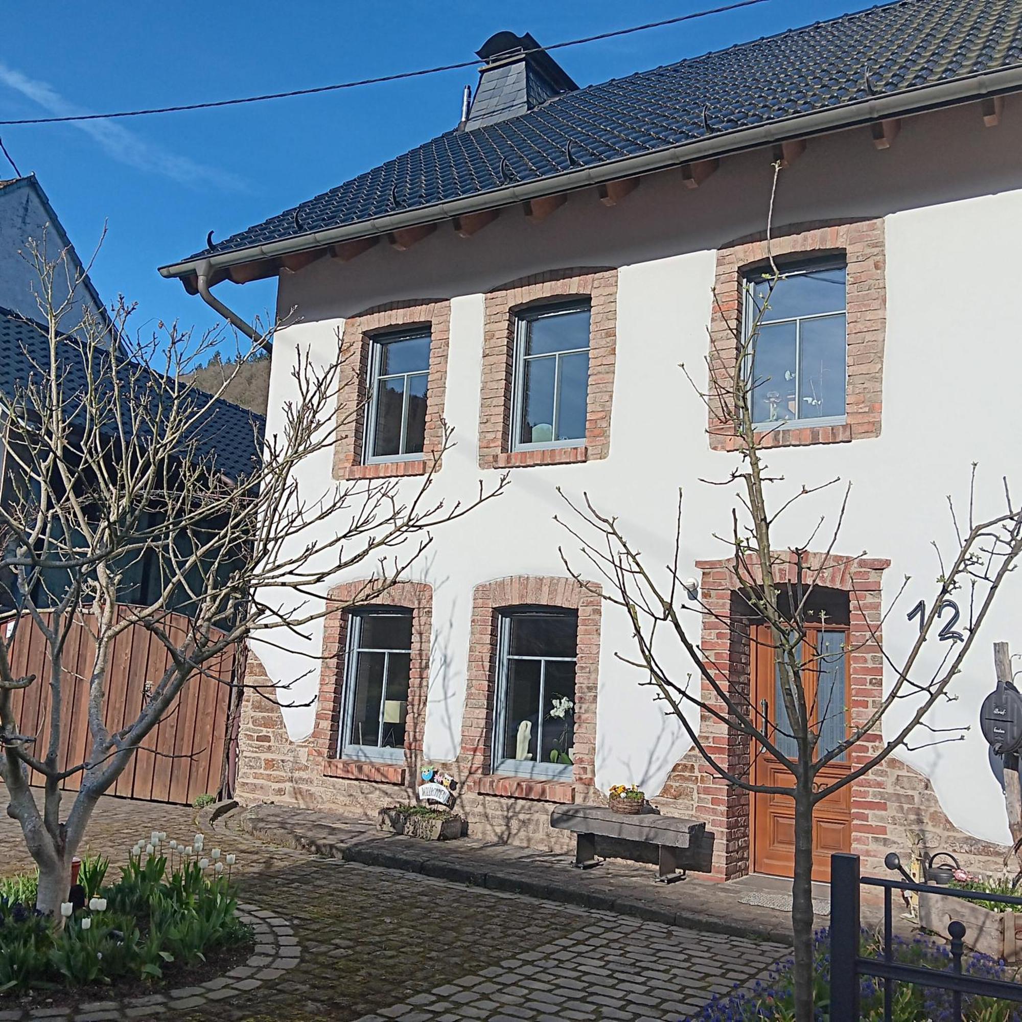 Villa Eifler Brunnenhaus Dumpelfeld Exterior foto